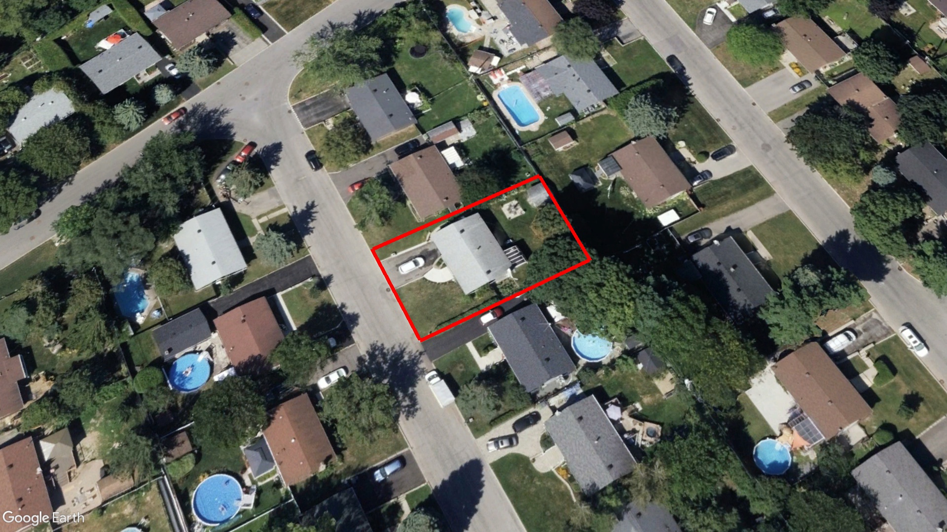 Tax Sale Montreal, Quebec - 040155-42