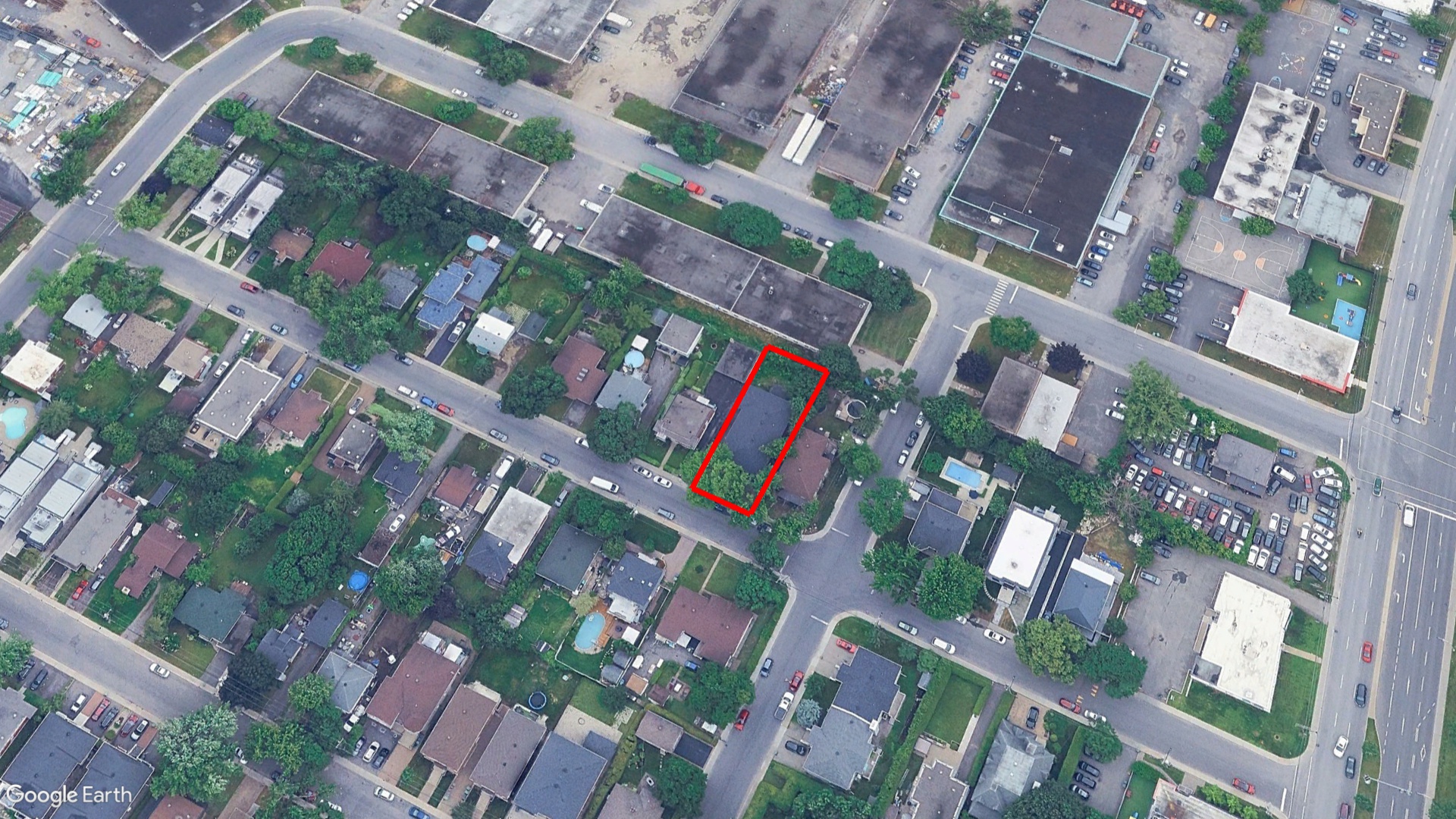 Tax Sale Montreal, Quebec - 040994-51