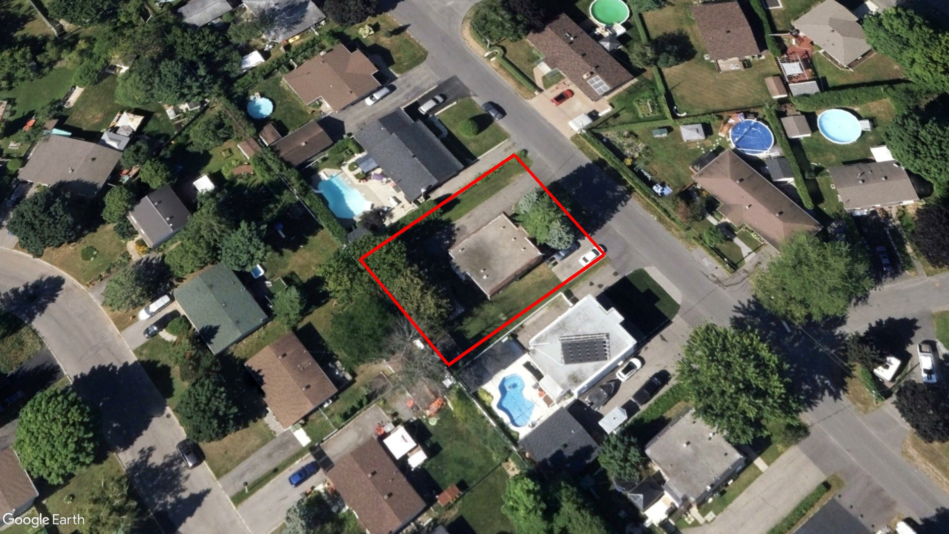 Tax Sale Montreal, Quebec - 040554-40