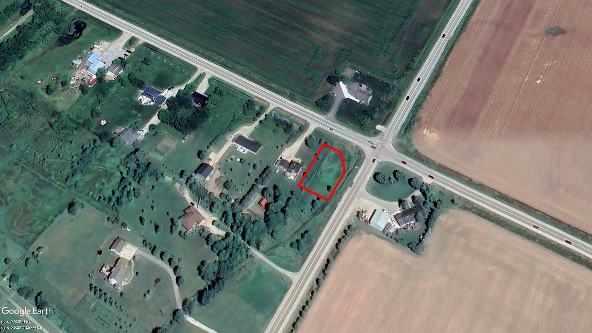 Tax Sale Mapleton, Ontario - 23 32 000 012 11300 0000