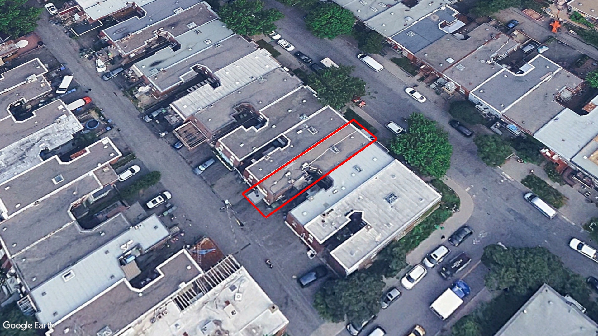 Tax Sale Montreal, Quebec - 052625-56