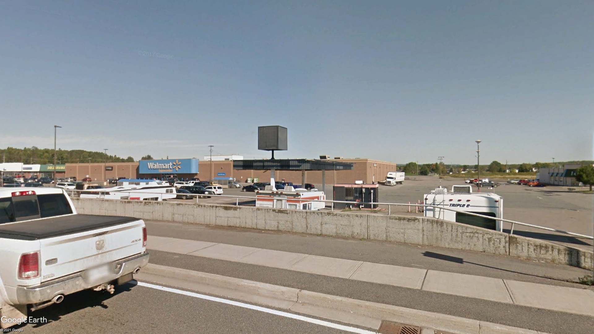 Tax Sale Thunder Bay, Ontario - 02 102 44006 0000