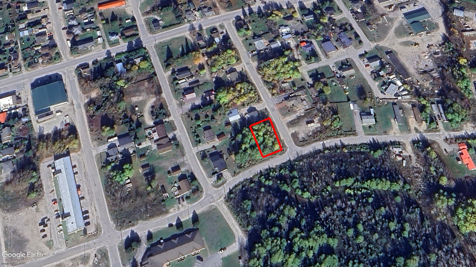 Tax Sale White River, Ontario - 57 91 000 005 07400 0000