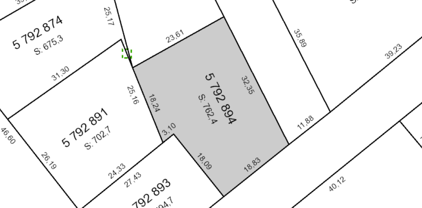 Tax Sale Coaticook, Quebec - 0492 87 2940