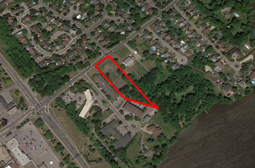 Tax Sale Montreal, Quebec - 041229-59