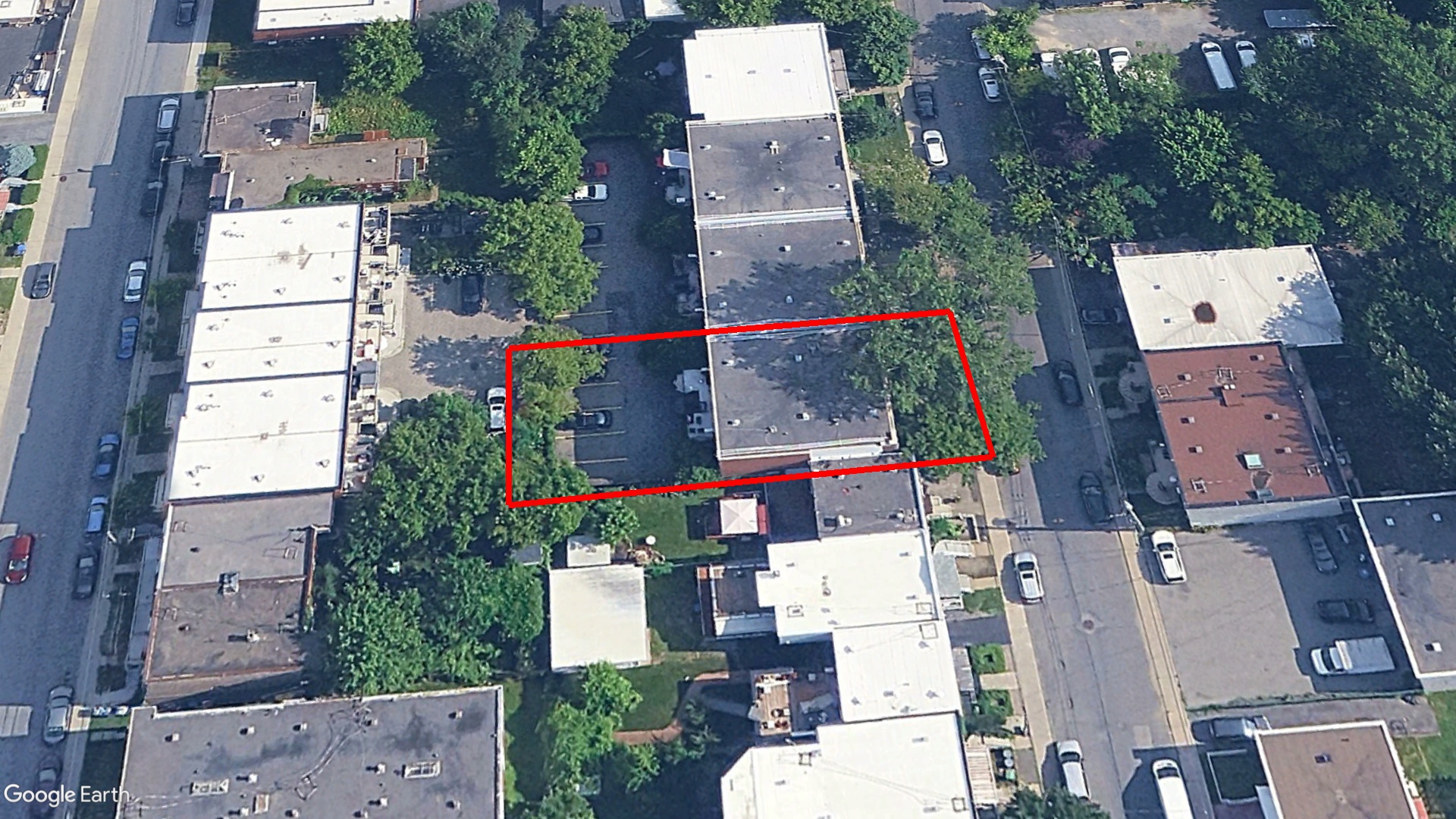 Tax Sale Montreal, Quebec - 051034-33