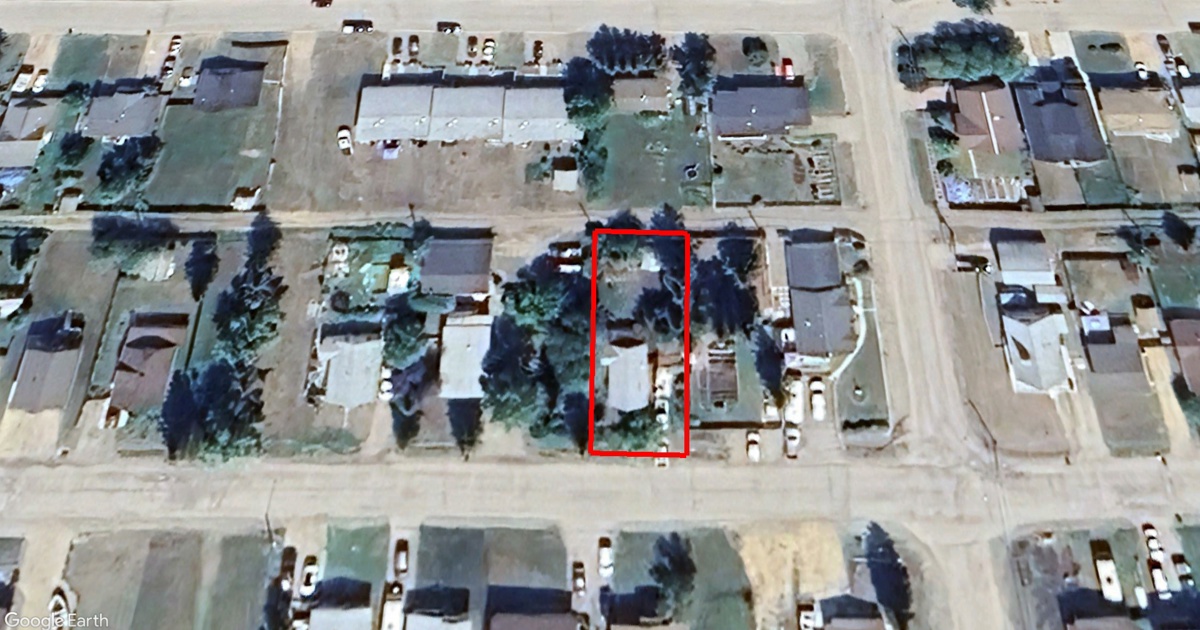 Tax Sale in Dawson Creek, British Columbia 608 97a ave dawson creek