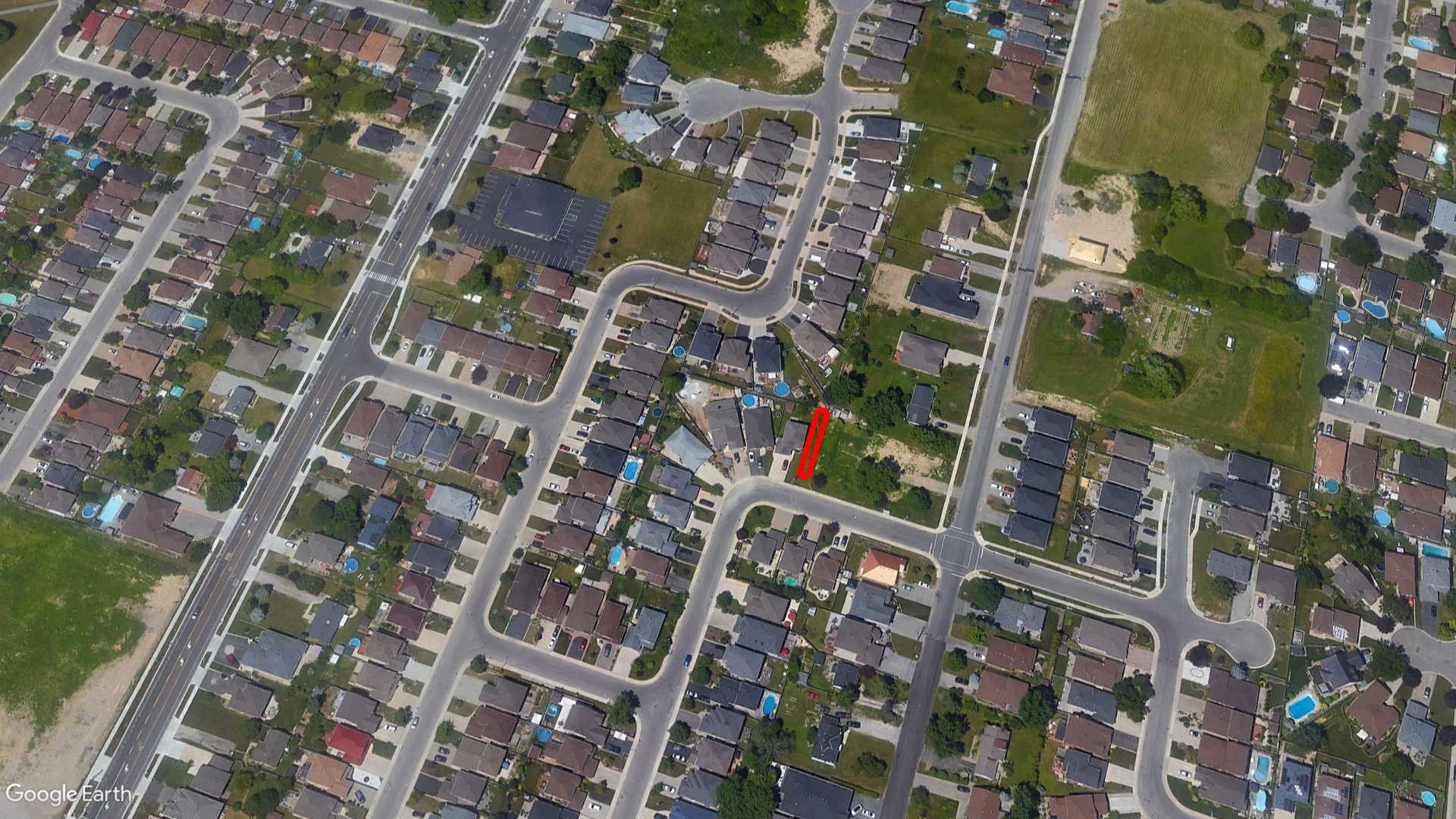 Tax Sale Hamilton, Ontario - 25 18 070.741.00584