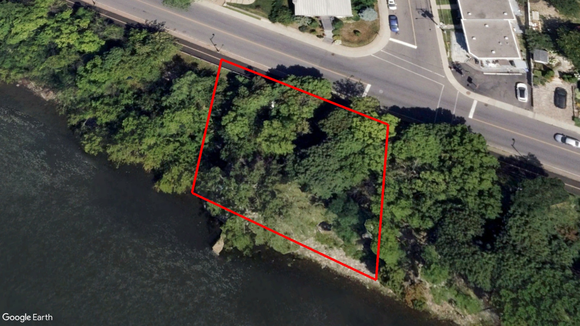 Tax Sale Montreal, Quebec - 040258-59