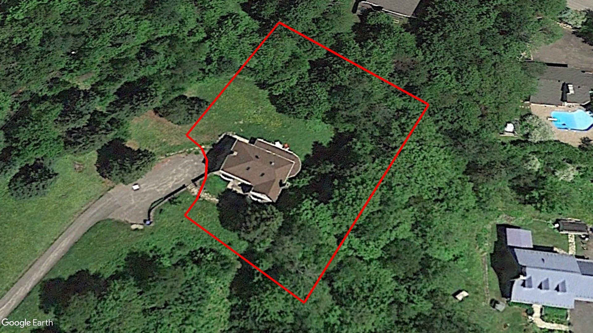 Tax Sale Les Pays-d'en-Haut, Quebec - 