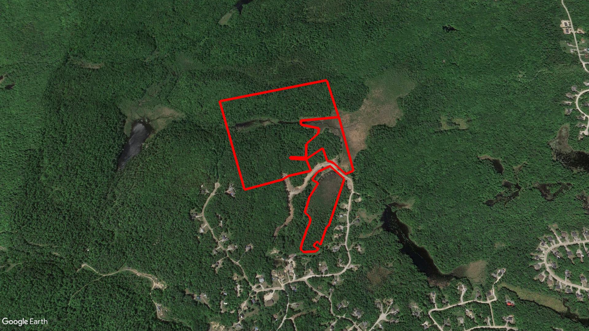 Tax Sale  Des-Collines-De-L'outaouais, Quebec - 7052-04-8157