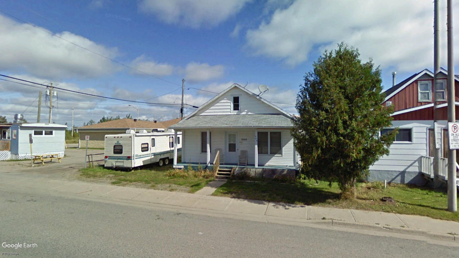 Tax Sale Iroquois Falls, Ontario - 56-31-040-011-03300.0000