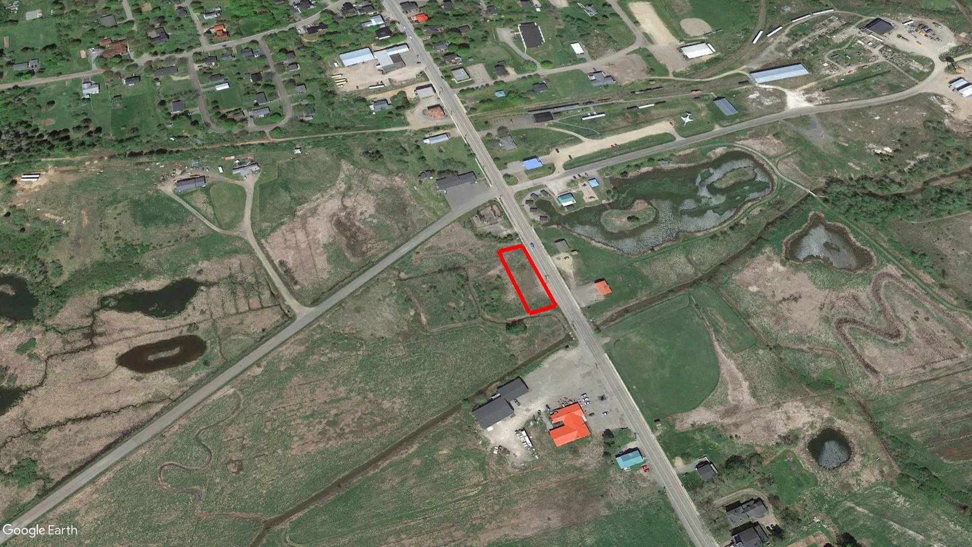 Tax Sale Moncton, New Brunswick - 01758397