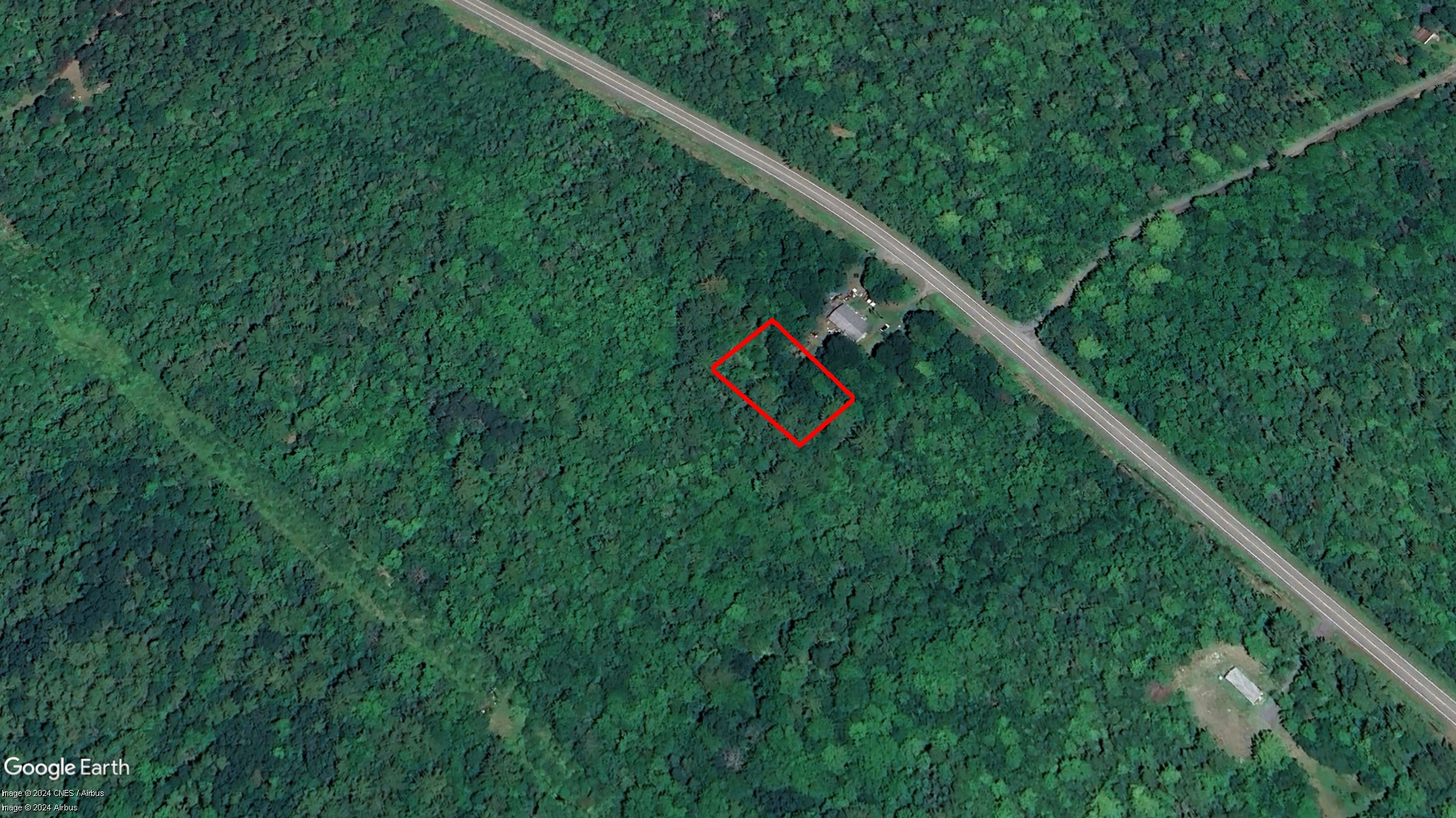 Tax Sale Queens, Nova Scotia - 10023327