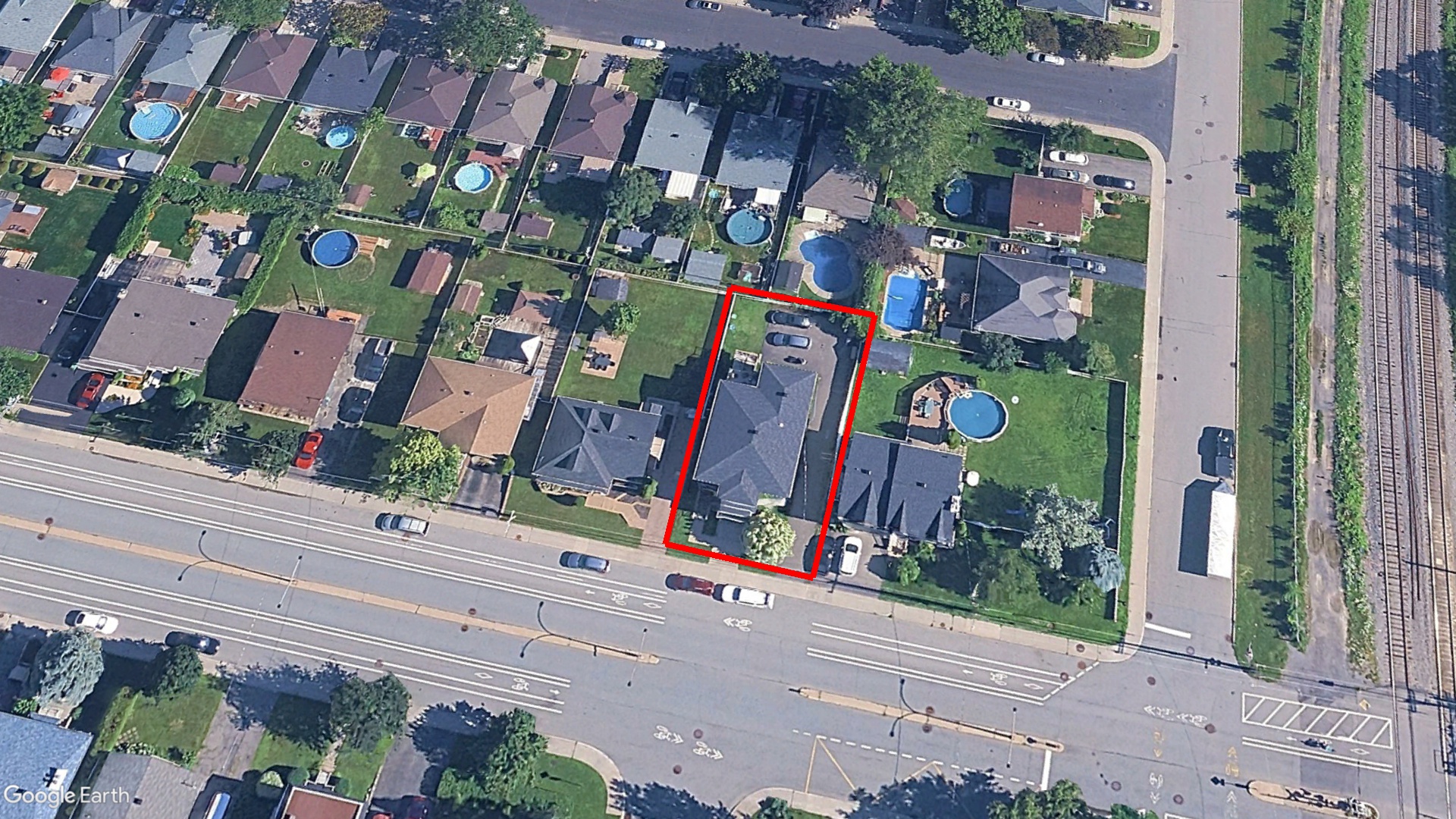 Tax Sale Montreal, Quebec - 800000-69