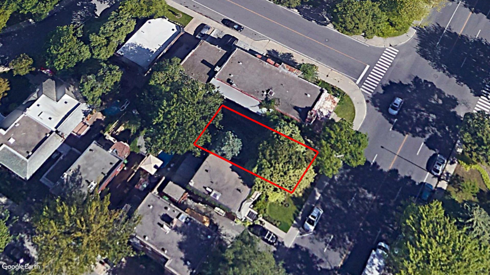 Tax Sale Montreal, Quebec - 030369-08