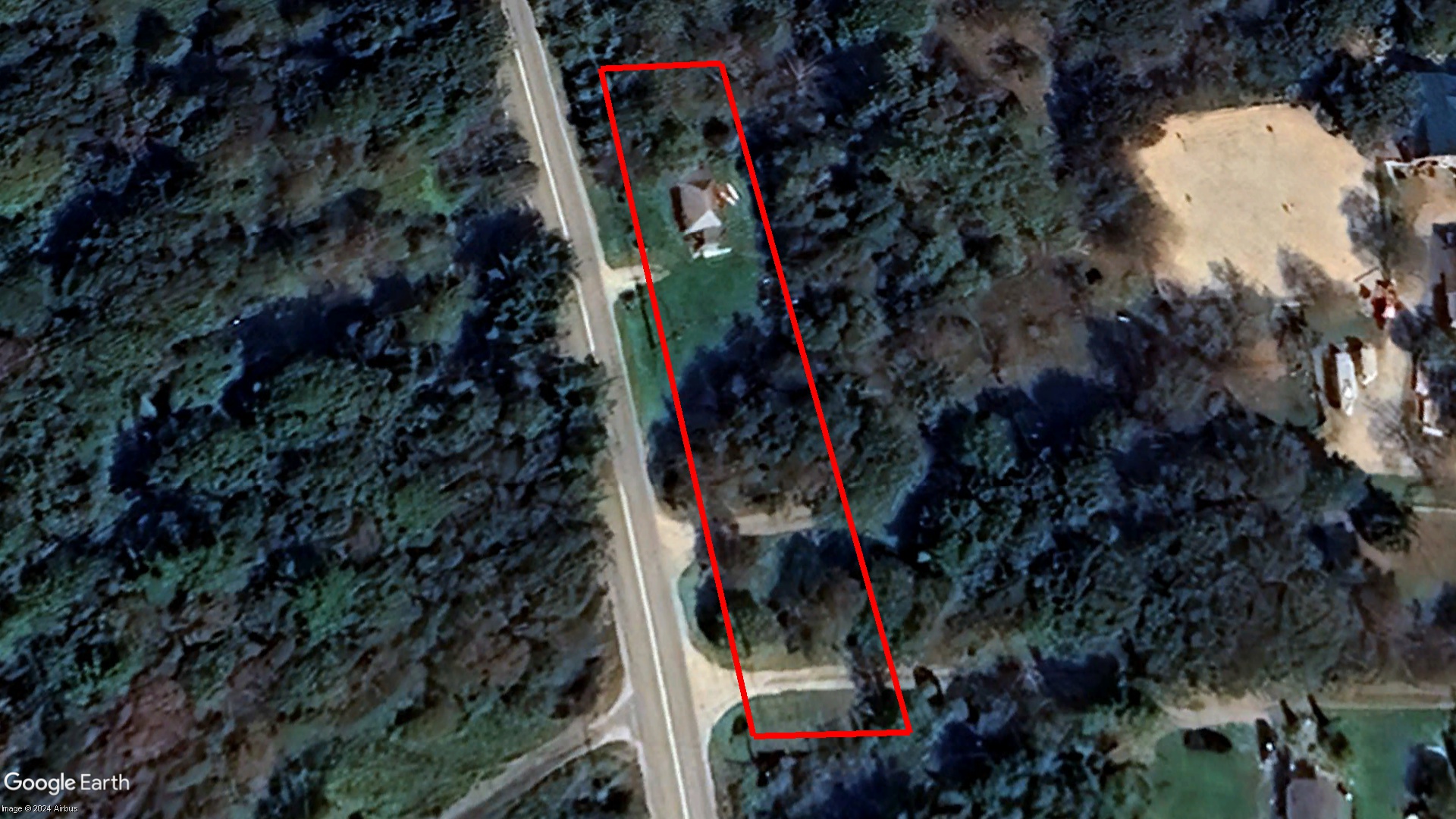 Tax Sale Shelburne, Nova Scotia - 03887464