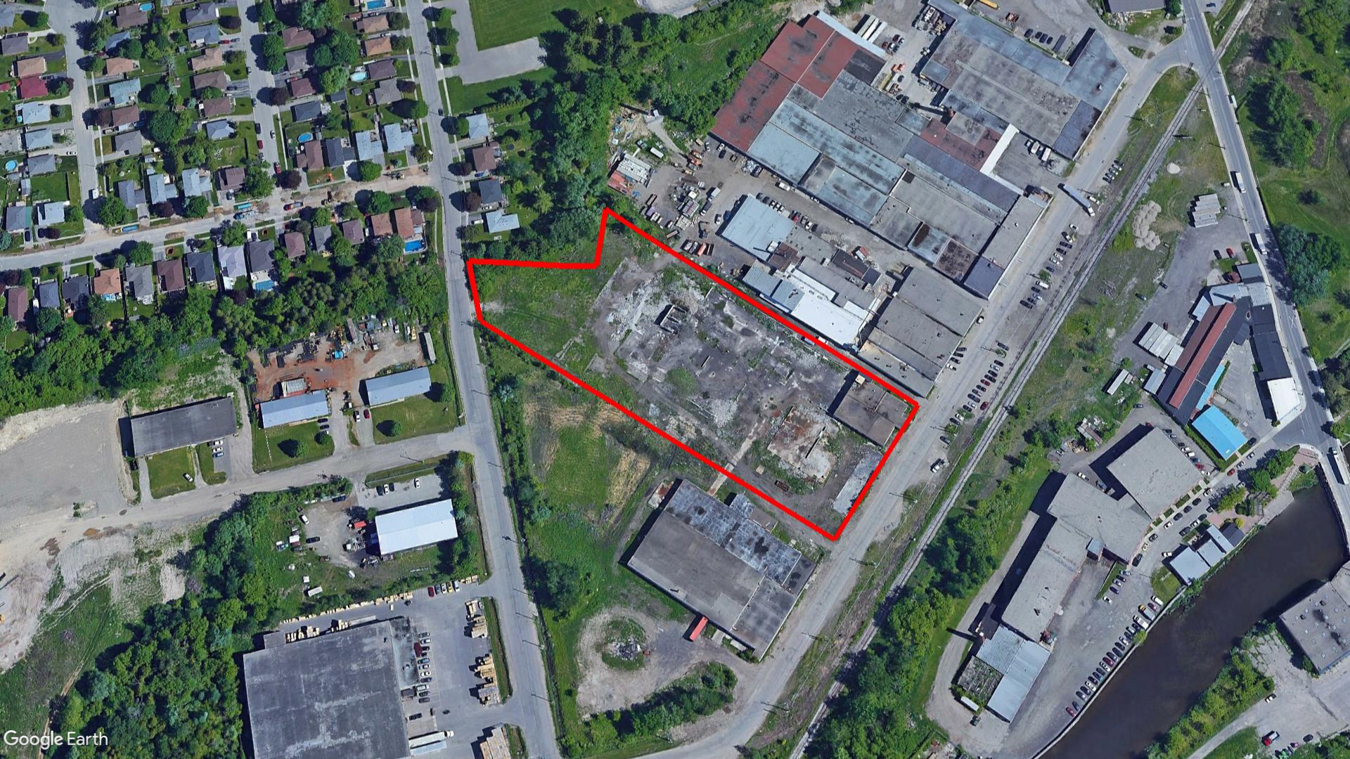 Tax Sale Cambridge, Ontario - 30 06 140 001 09700 0000