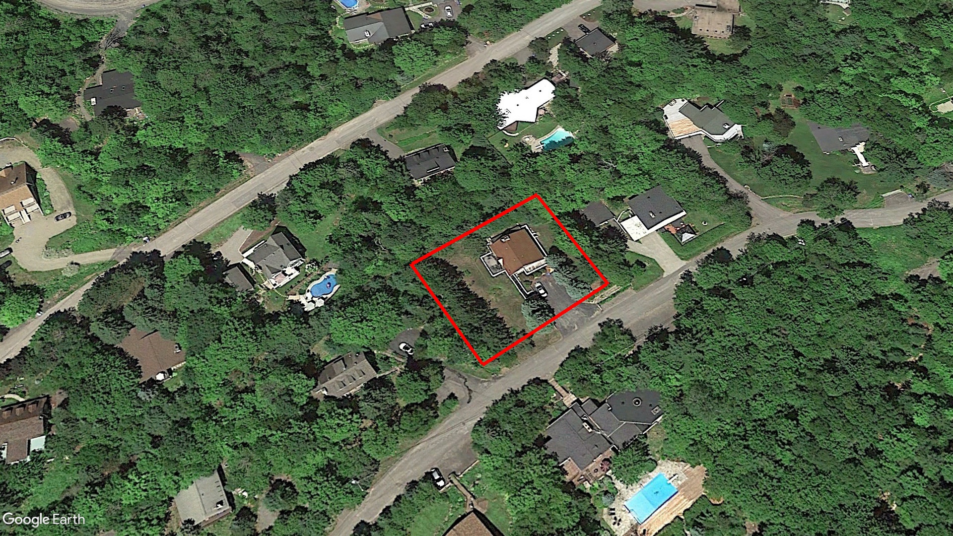 Tax Sale Les Pays-d'en-Haut, Quebec - 