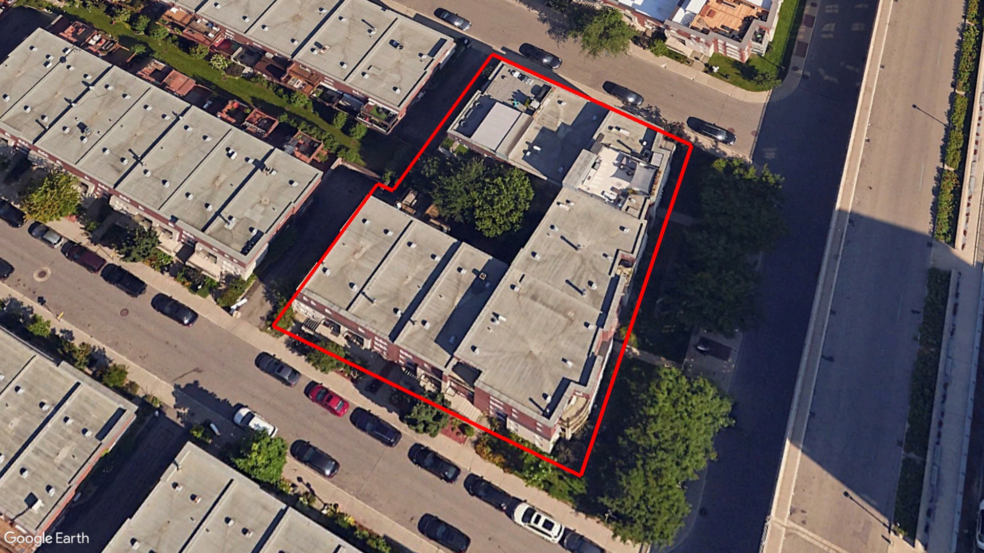 Tax Sale Montreal, Quebec - 110339-72