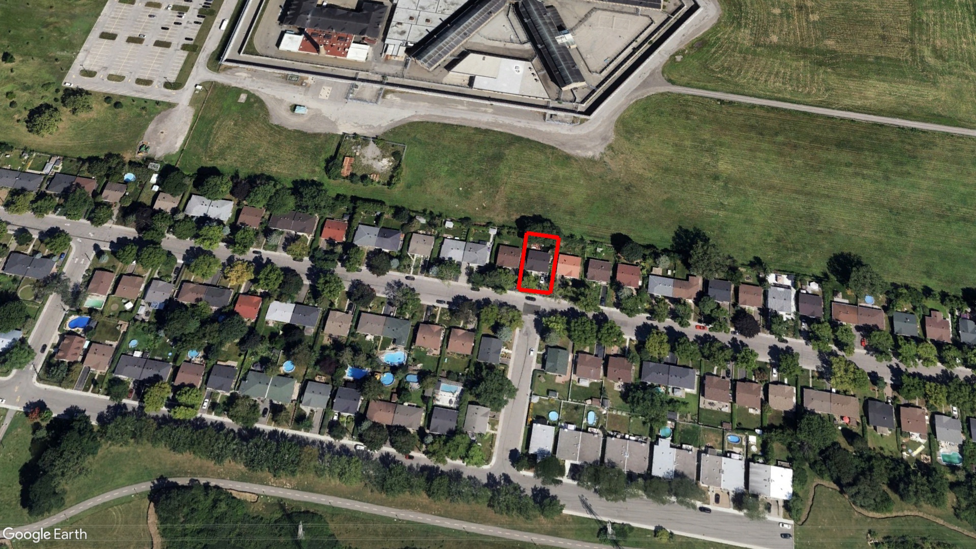 Tax Sale Montreal, Quebec - 724933-00