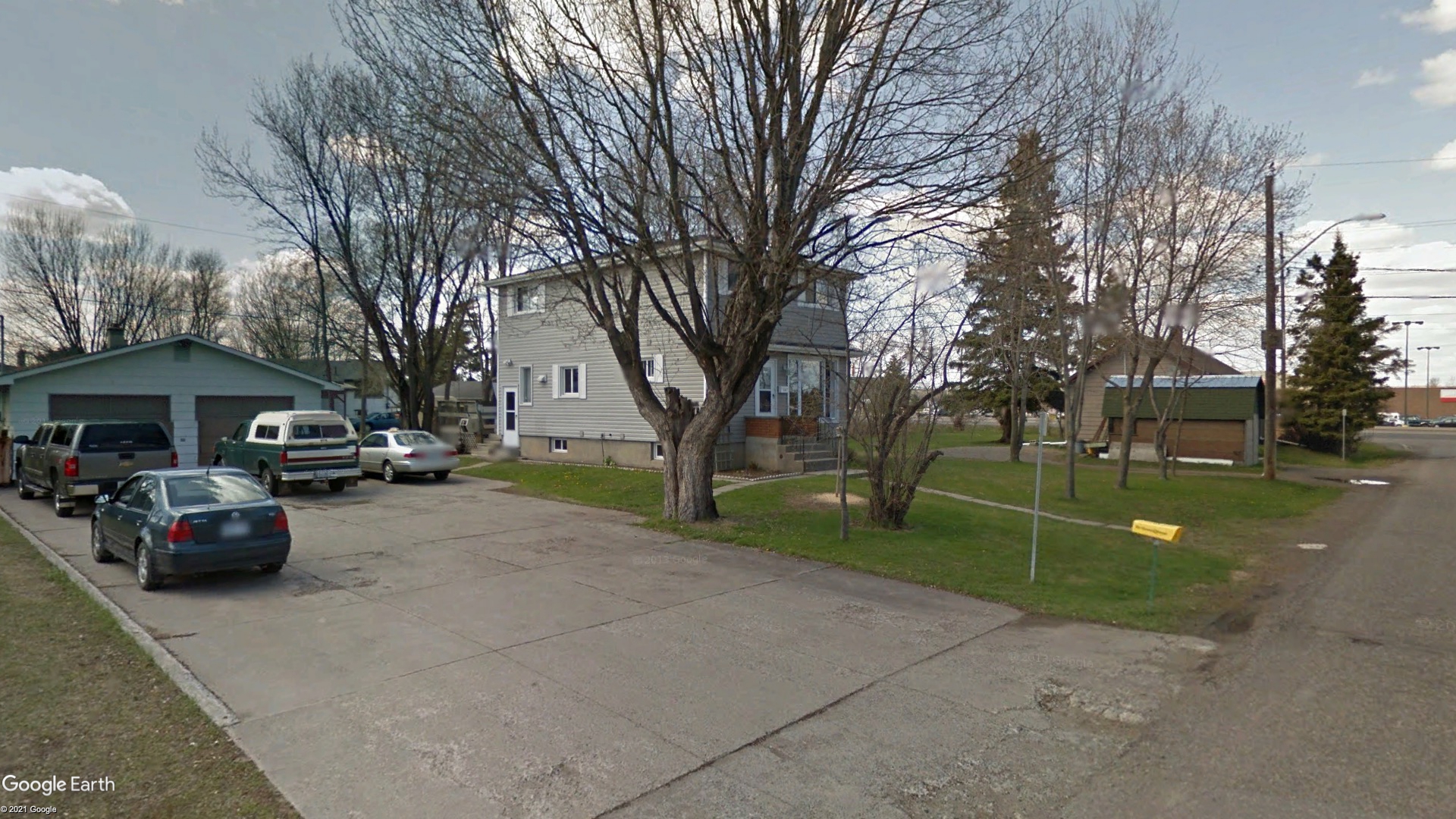 Tax Sale Thunder Bay, Ontario - 03 109 20424 0000