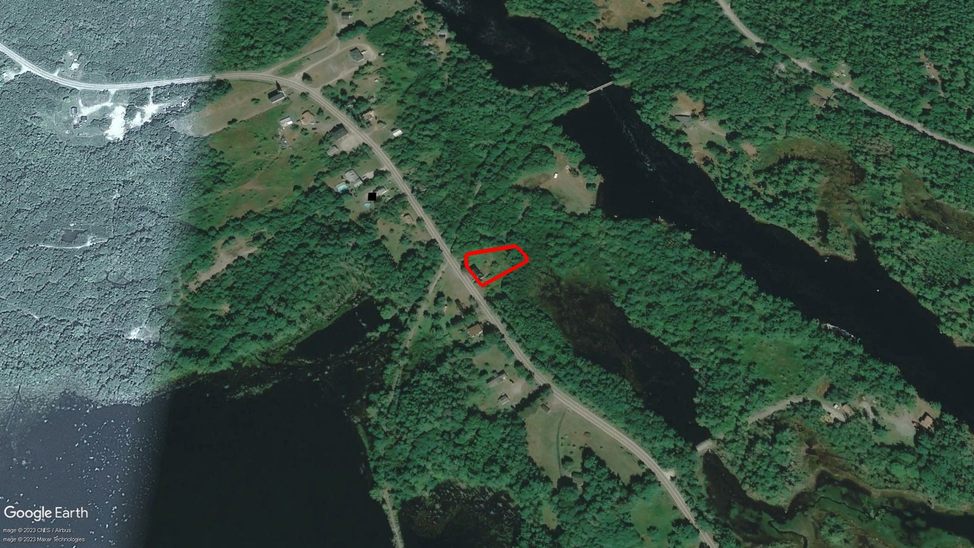 Tax Sale Shelburne, Nova Scotia - 01696653