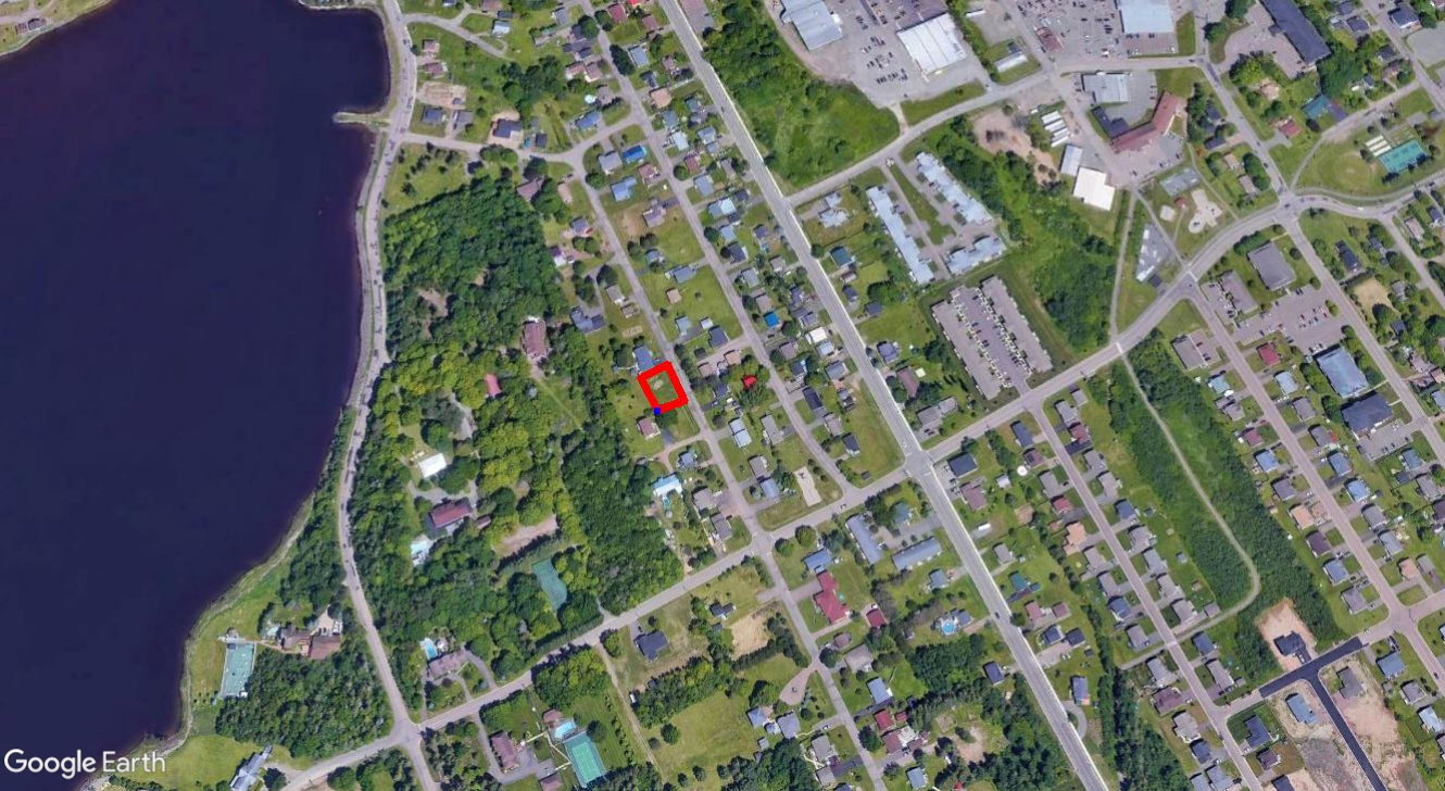 Tax Sale Moncton, New Brunswick - 02325074