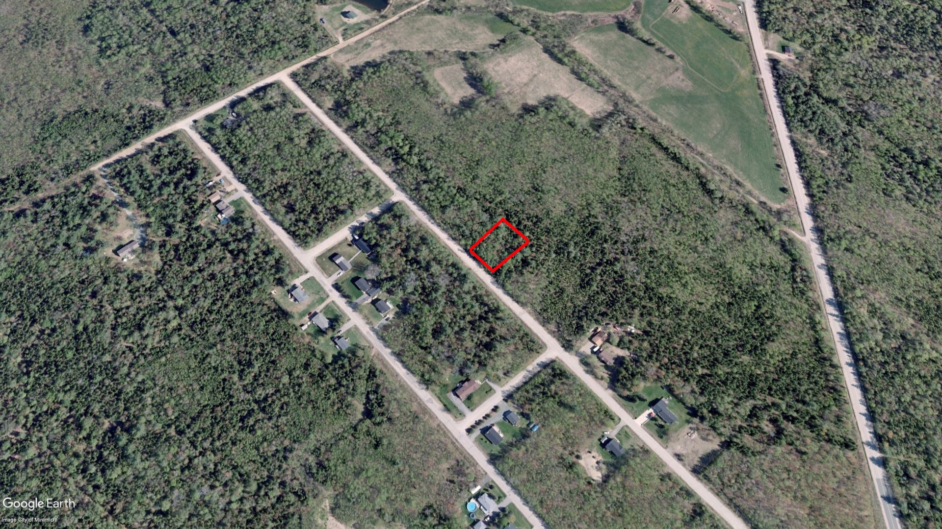 Tax Sale Bathurst, New Brunswick - 02743337