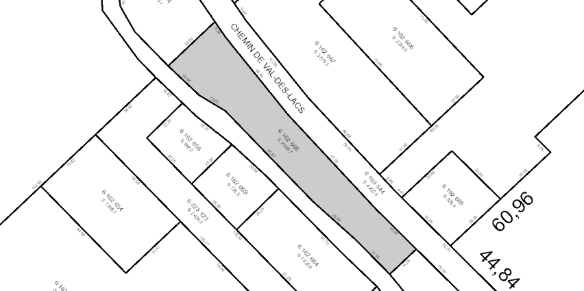 Tax Sale Des Laurentides, Quebec - 3619-76-6962