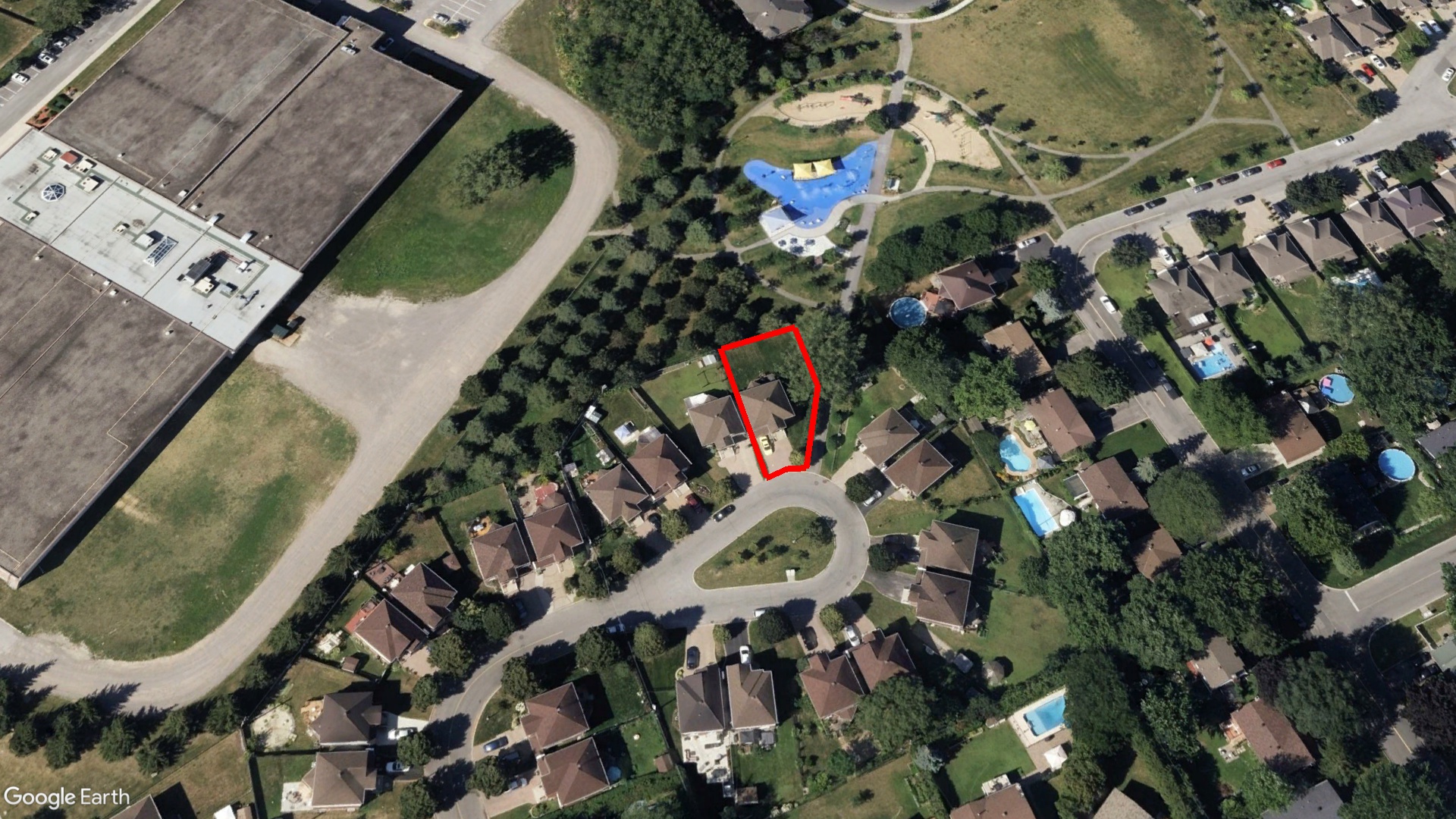 Tax Sale Montreal, Quebec - 050647-16