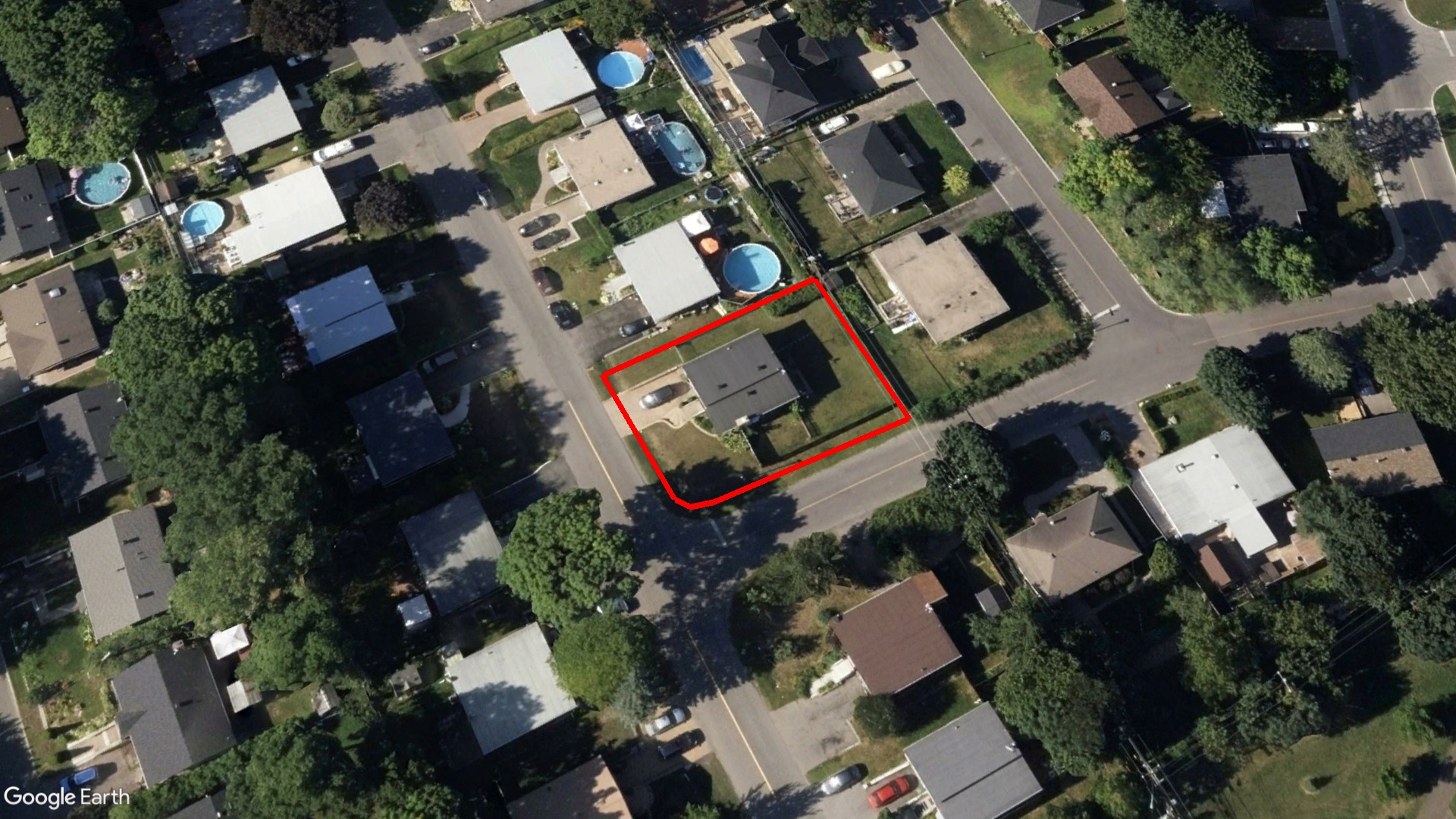 Tax Sale Montreal, Quebec - 040076-02