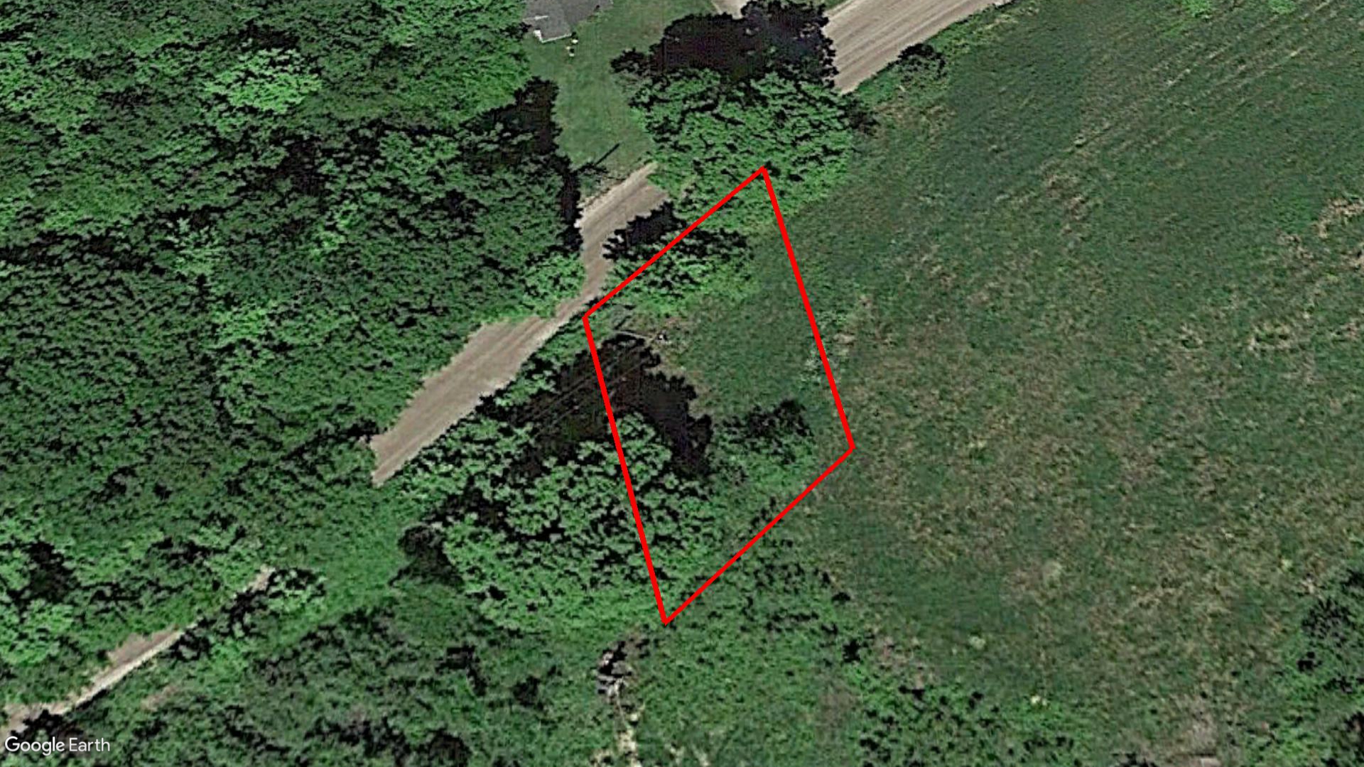 Tax Sale  Des-Collines-De-L'outaouais, Quebec - 7553-11-3272