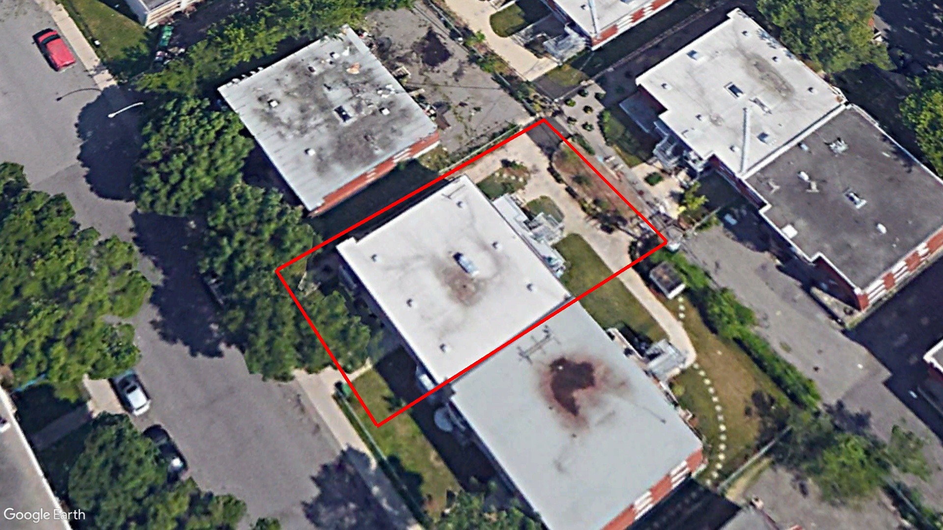 Tax Sale Montreal, Quebec - 020891-41