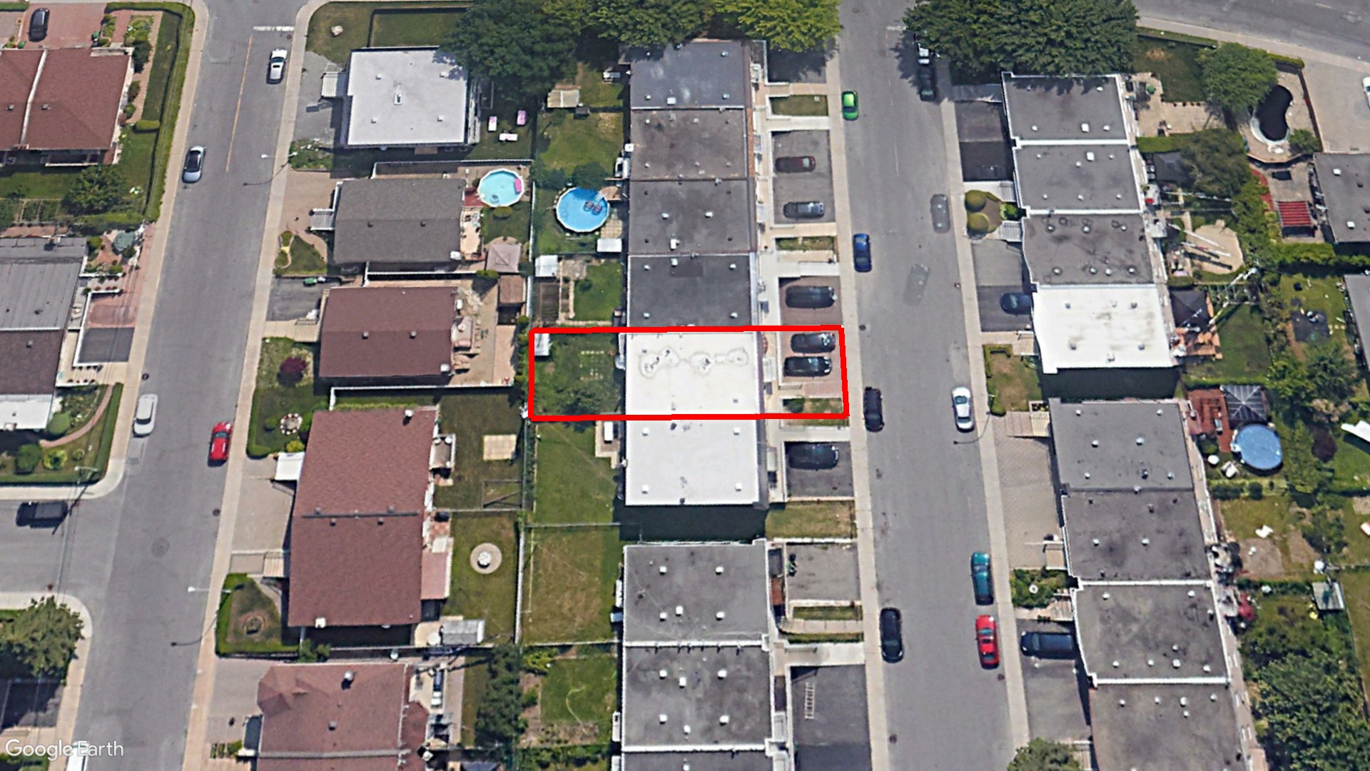 Tax Sale Montreal, Quebec - 040400-67