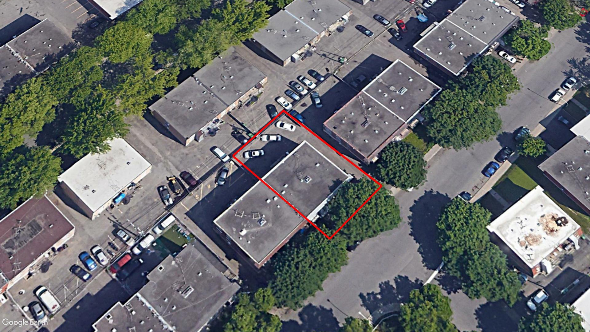 Tax Sale Montreal, Quebec - 020885-45