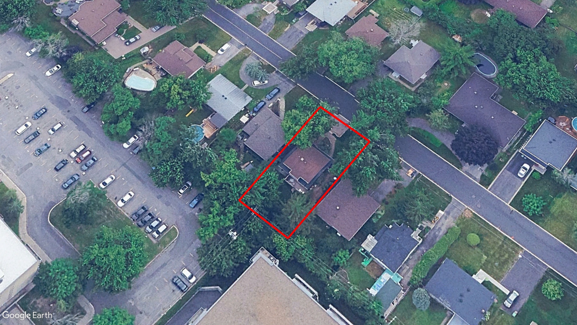 Tax Sale Montreal, Quebec - 040757-57