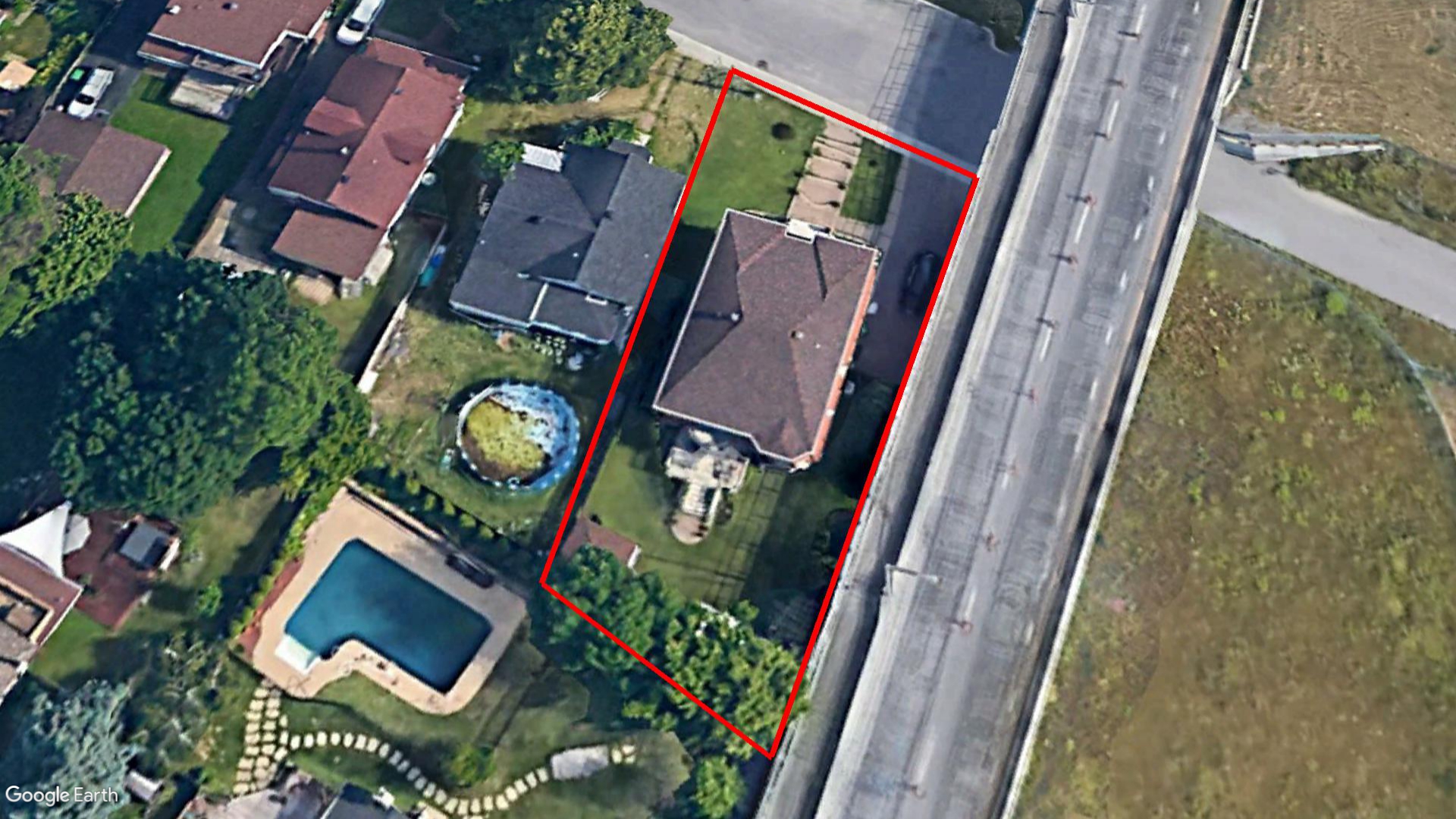 Tax Sale Montreal, Quebec - 051740-23