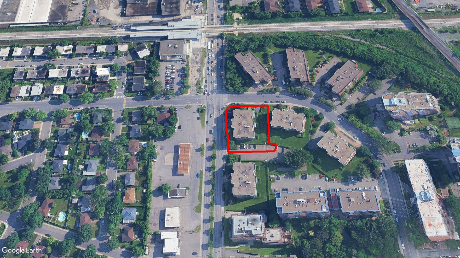 Tax Sale Montreal, Quebec - 050784-22