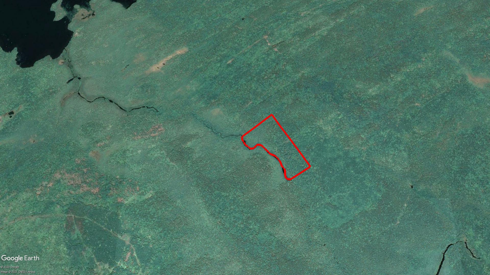 Tax Sale Lunenburg, Nova Scotia - 03191427