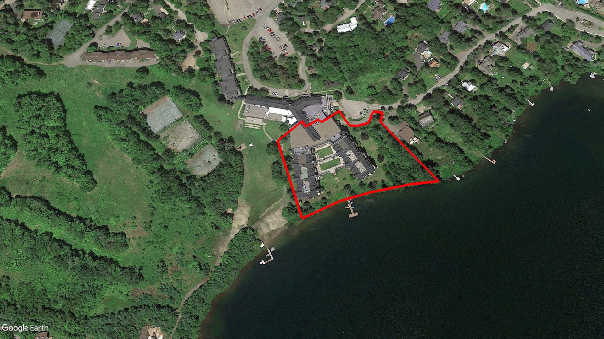 Tax Sale SAINTE-ADÈLE, Ontario - 5490 71 2562.01 0337