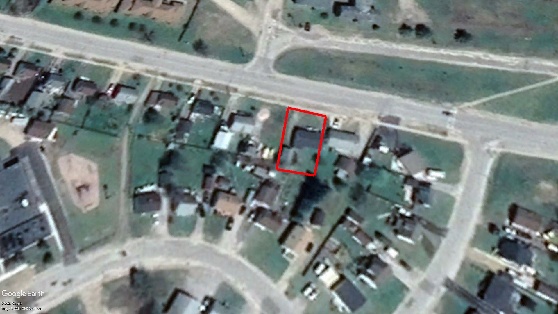 Tax Sale Manitouwadge, Ontario - 58 66 000 001 02000 0000