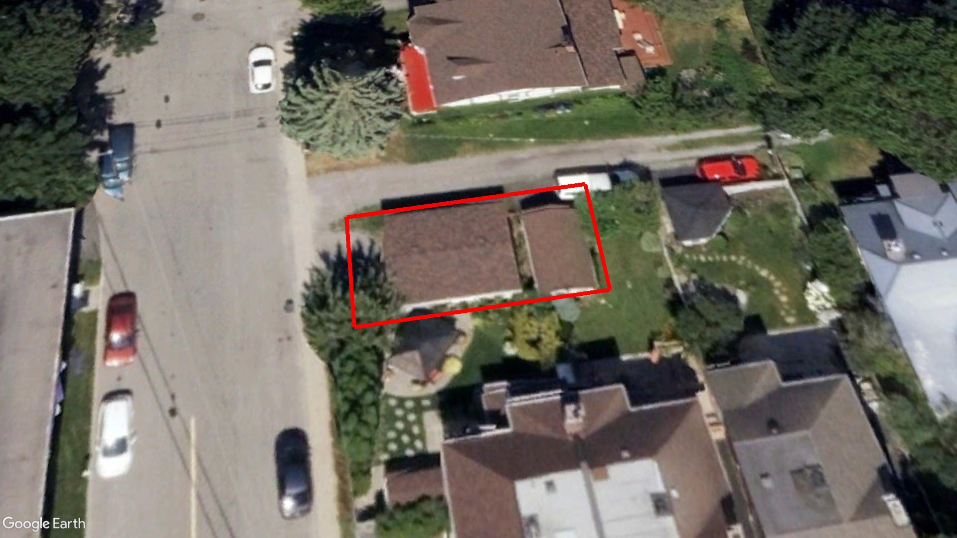 Tax Sale Montreal, Quebec - 050530-84