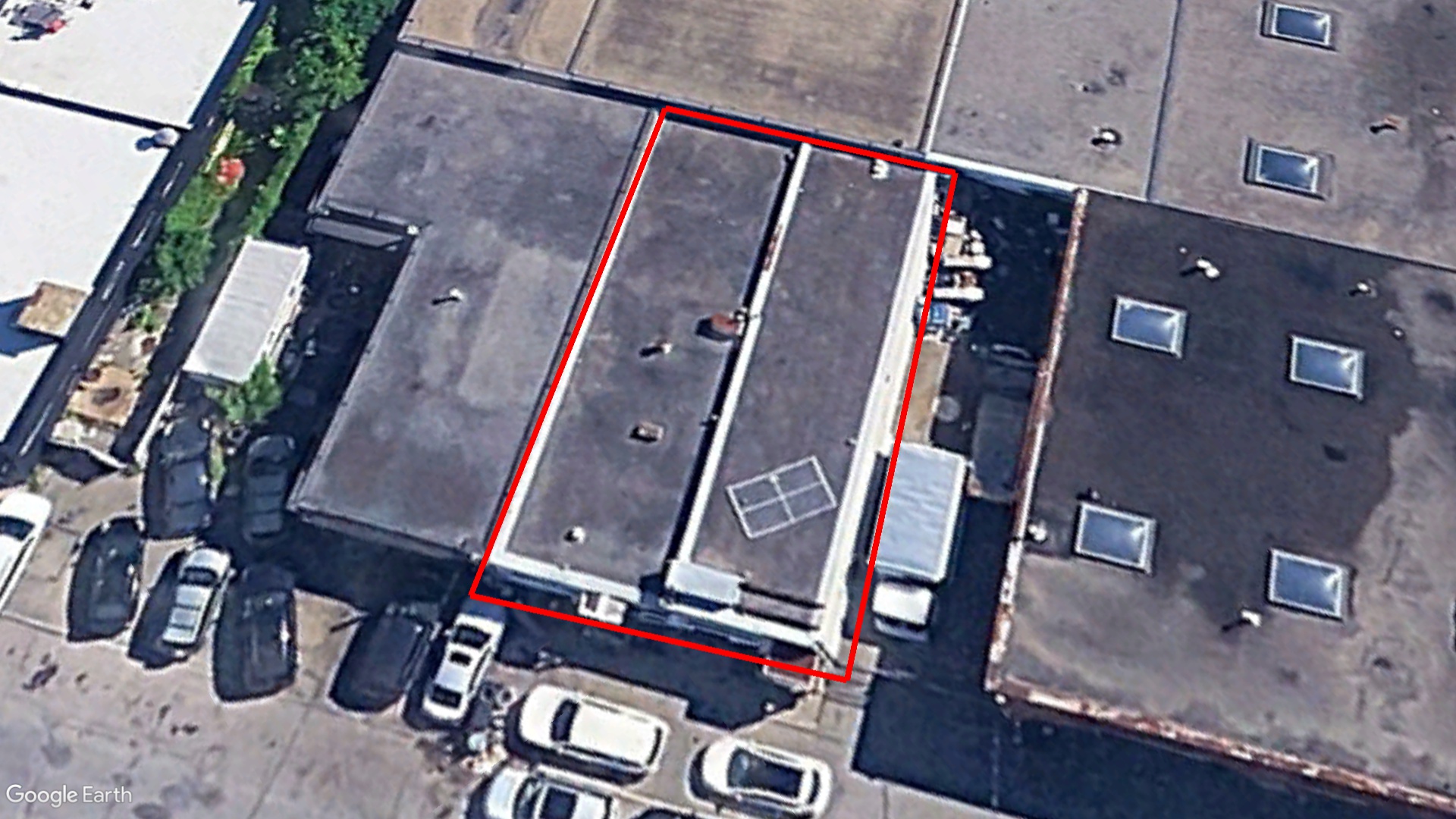 Tax Sale Montreal, Quebec - 020703-44