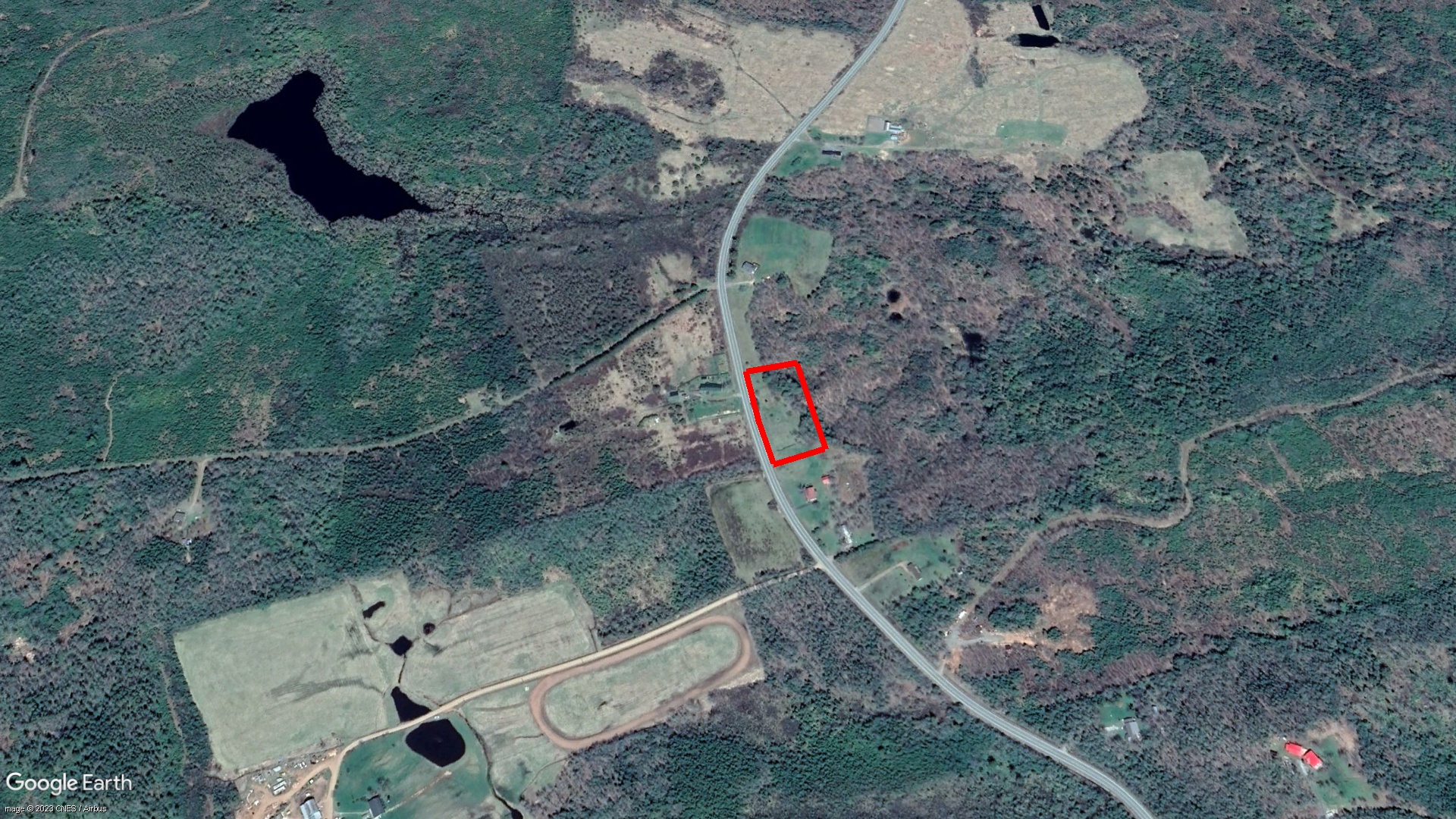 Tax Sale East Hants, Nova Scotia - 03658295