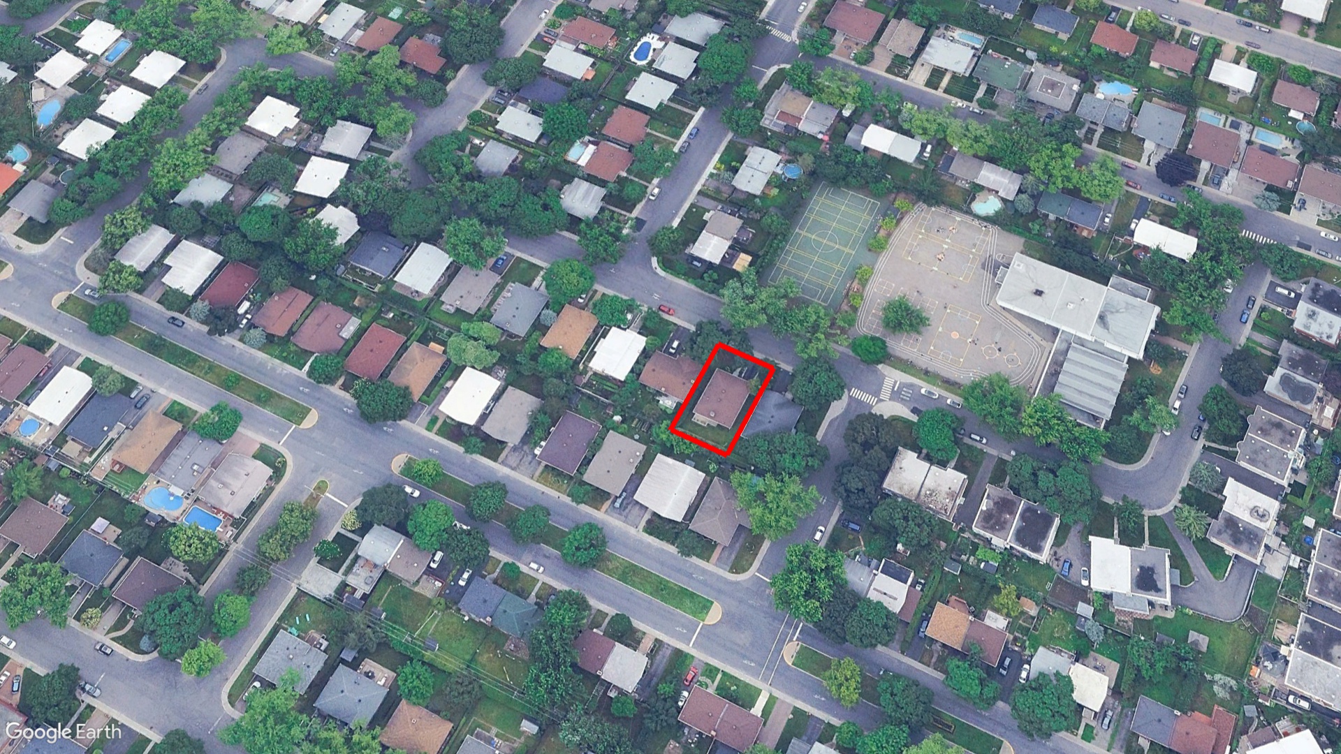 Tax Sale Montreal, Quebec - 040997-93