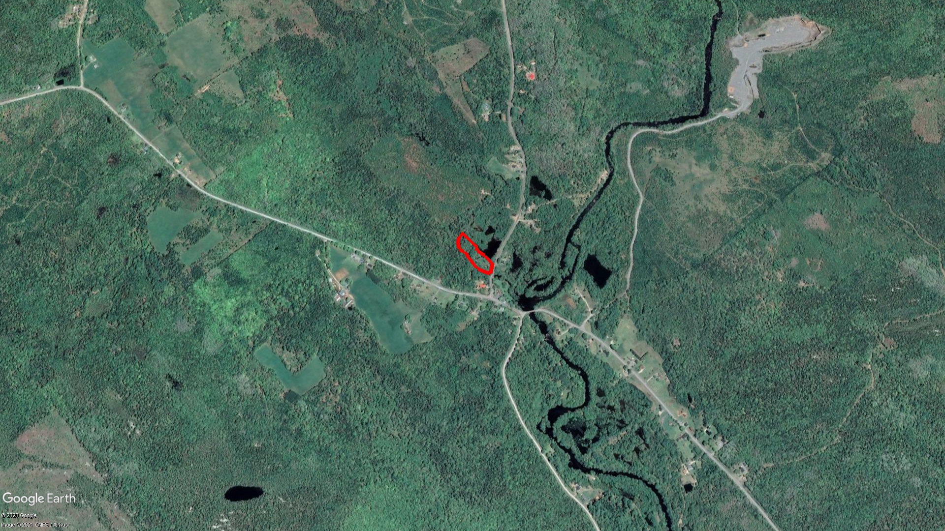 Tax Sale Lunenburg, Nova Scotia - 02816393