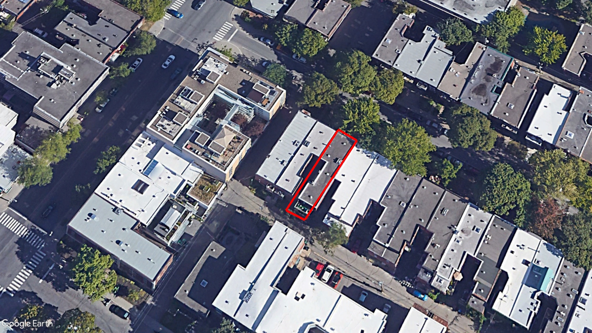 Tax Sale Montreal, Quebec - 031158-79