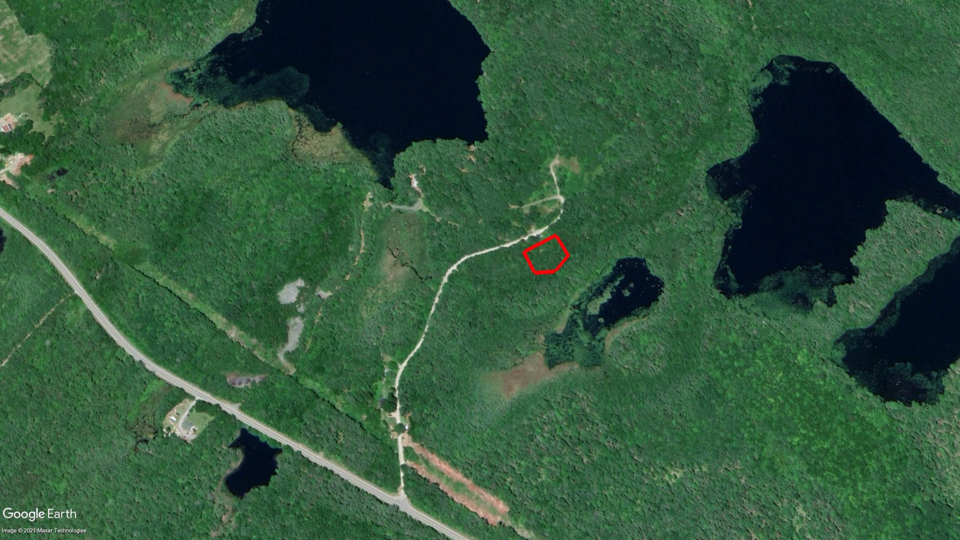 Tax Sale Queens, Nova Scotia - 05054729