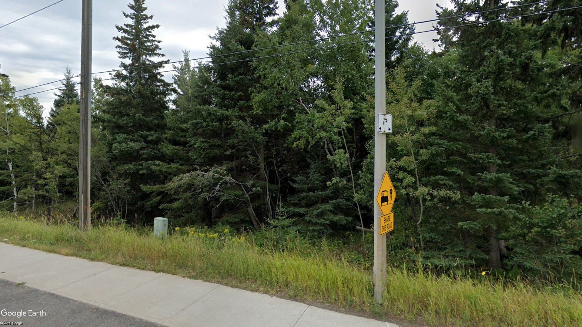 Tax Sale Thunder Bay, Ontario - 01 032 27302 0000